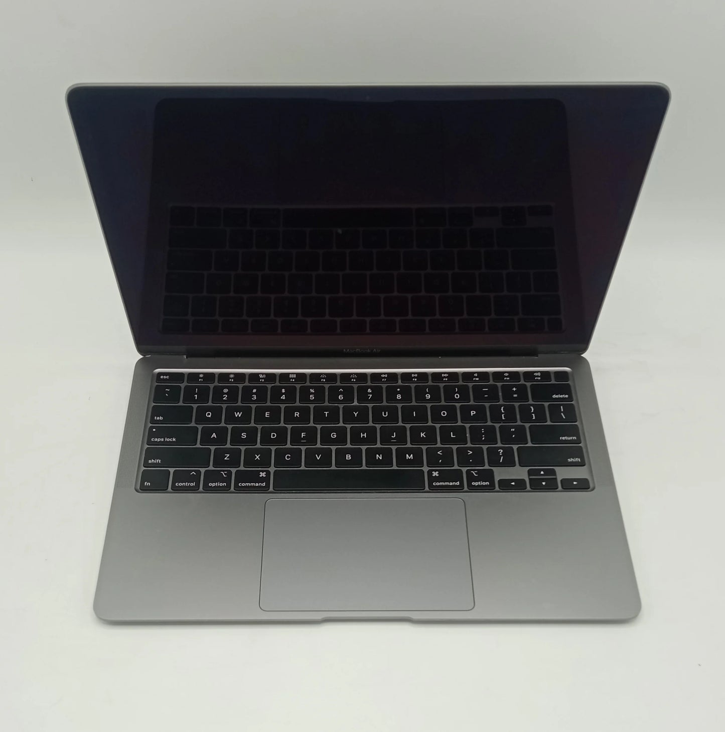 Apple MacBook Air 13 1.1 i5 16GB /A2179/13In/1.1 GHz Core i5 (I5-1030N)